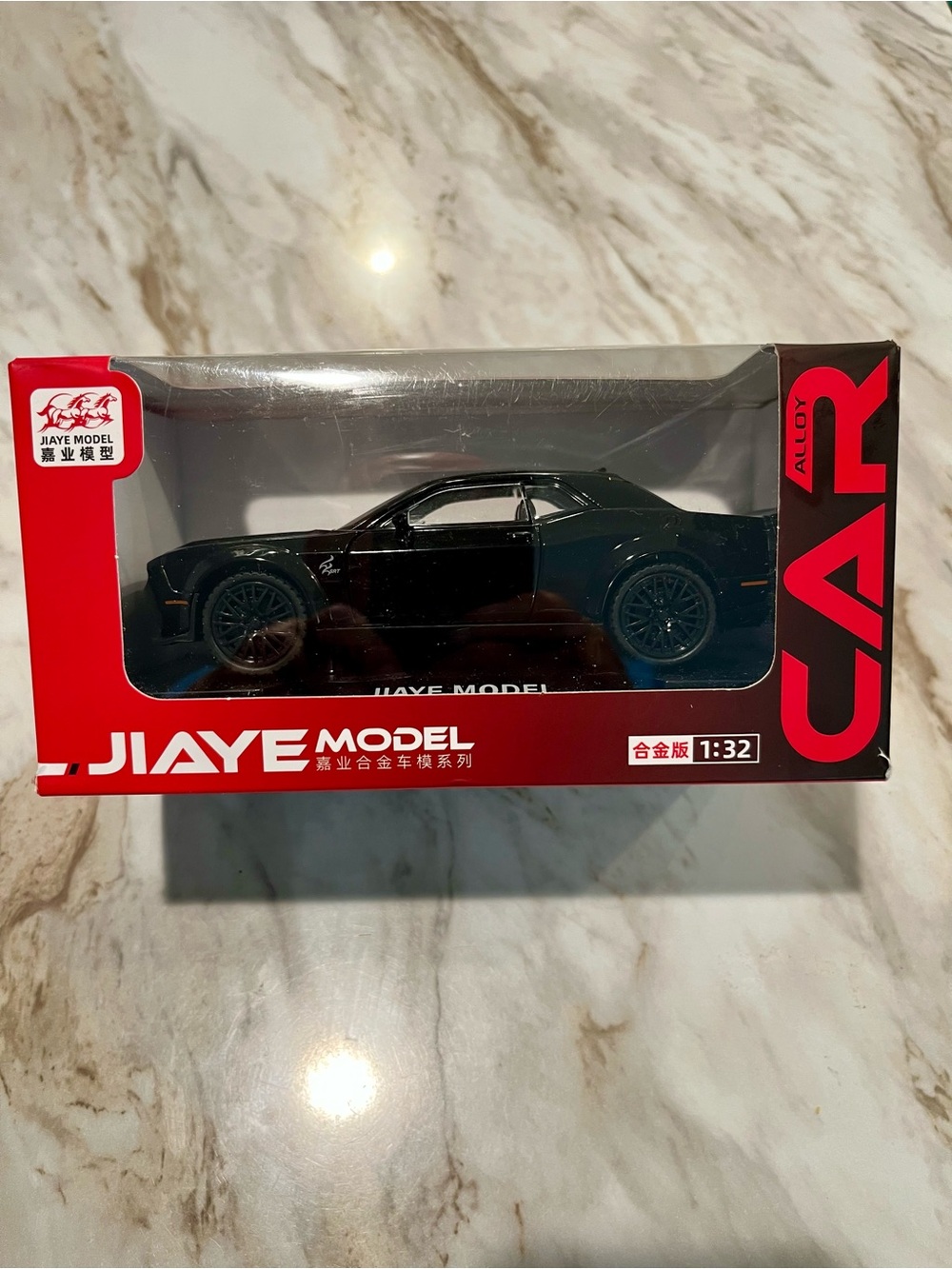 JIAYE Model 1:32 Dodge Challenger Hellcat Car Diecast Model